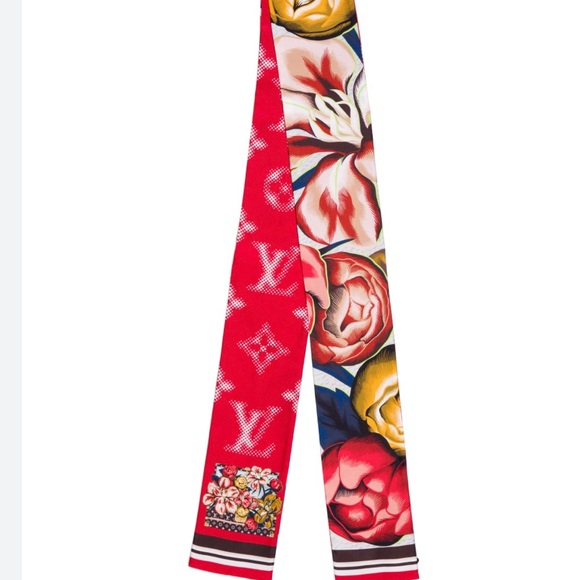 🔥🔥🔥Authentic Louis Vuitton Bandeau,Malle fleurs Silk❤️🌺❤️🌺 - Picture 3 of 7